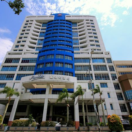 Mega Hotel Sdn Bhd Мірі Екстер'єр фото
